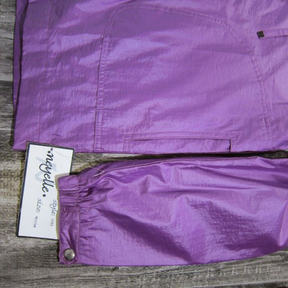 NWT Women's Hooded Shell Jacket - Picture 5 of 7